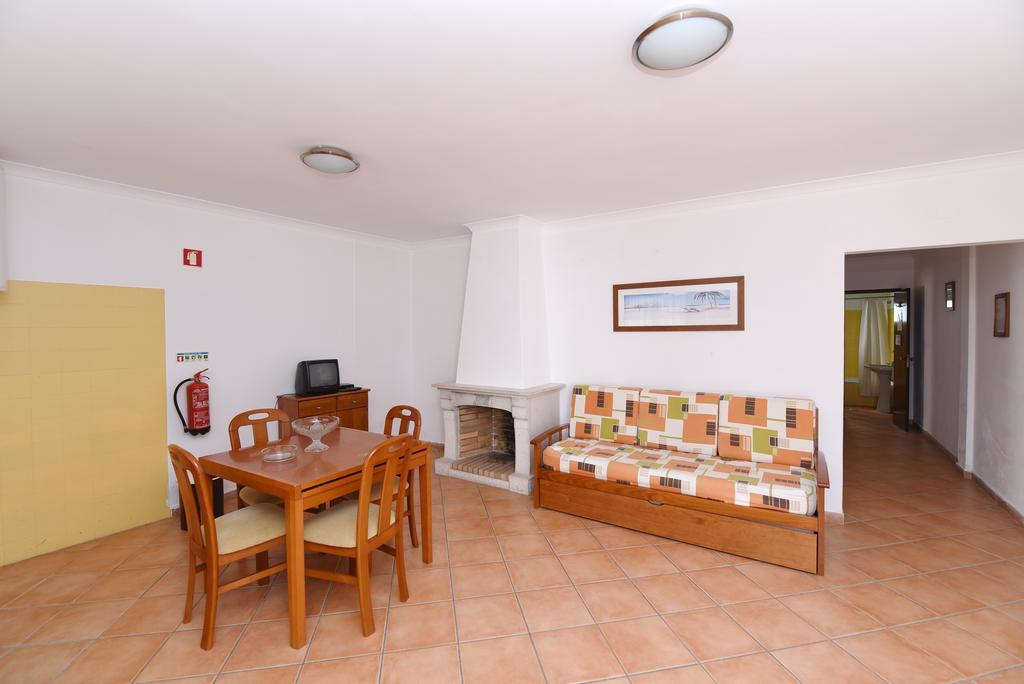 Monte Dos Avos Village - Pet Friendly Tavira Exterior photo